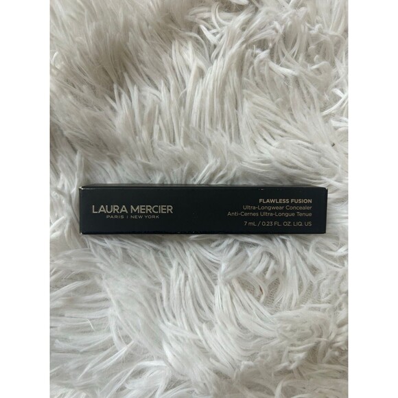 New Laura Mercier 3.5N Medium Neutral Flawless Fusion Ultra longwear Concealer 7 - Picture 1 of 4